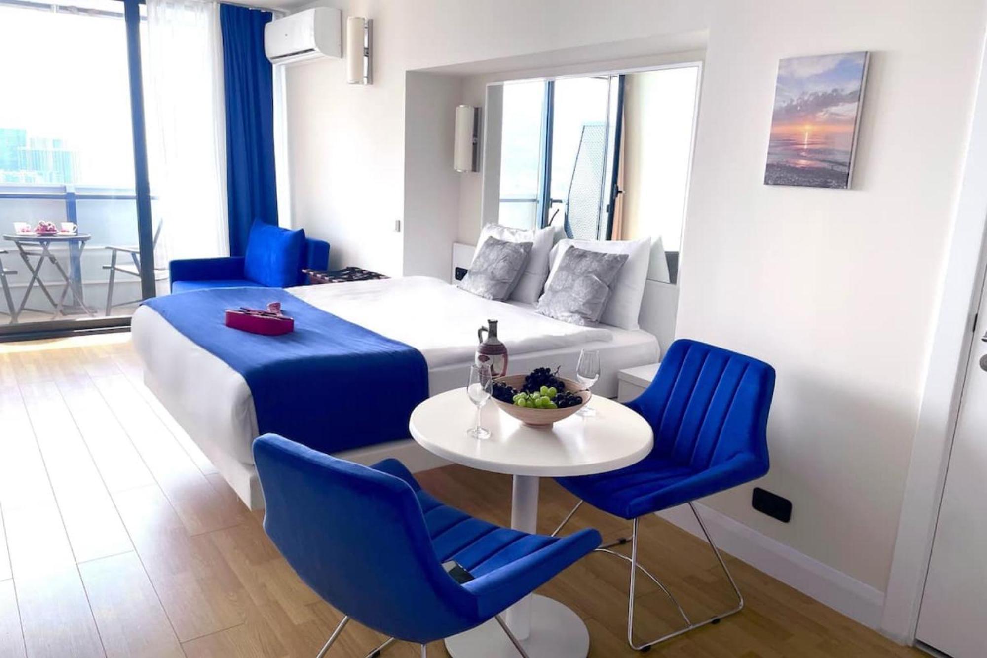 Orbi City-Sea View Aparthotel Batumi Exterior foto